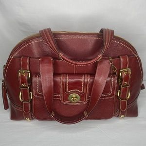 Authentic vintage Coach bag. Kept in excellent condition. No wear or tear.